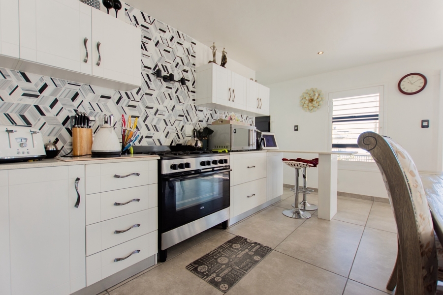 4 Bedroom Property for Sale in Dwarskersbos Western Cape